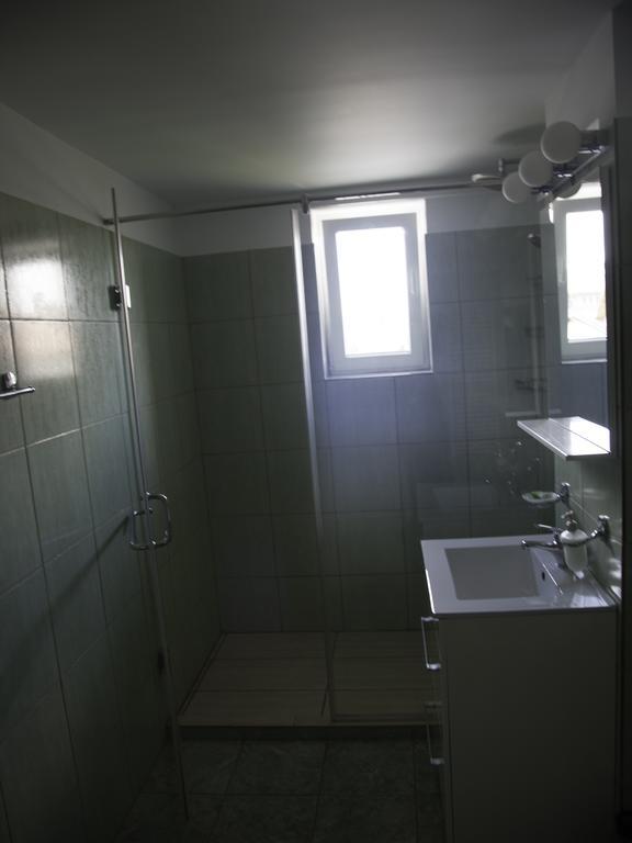 Vila Victoria Râmnicu Vâlcea エクステリア 写真